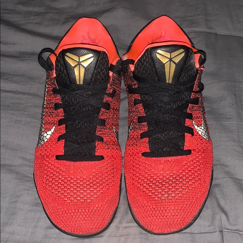Red Horse Kobe 11; Size Mens 8